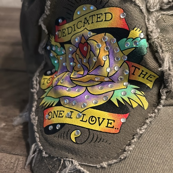 Hat - Picture 2 of 6